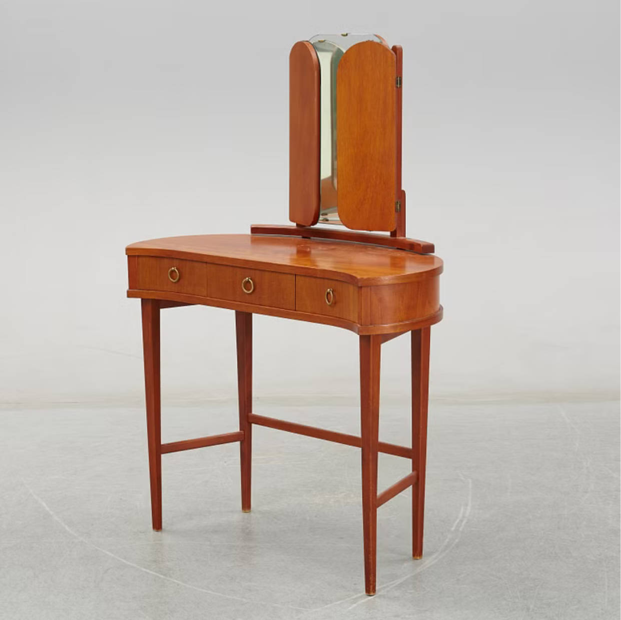 Scandinavian Mid-Century Modern Teak Furniture – Authentic Vintage Danish & Swedish Design