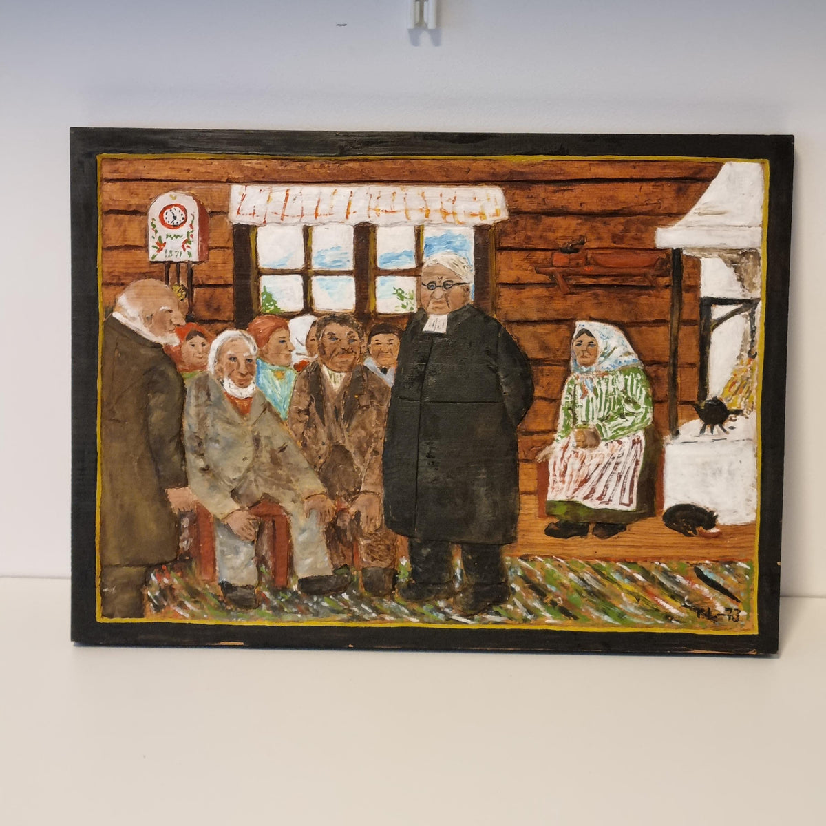 Swedish folk art painted wood relief of villagers in a rural cottage – photo 4