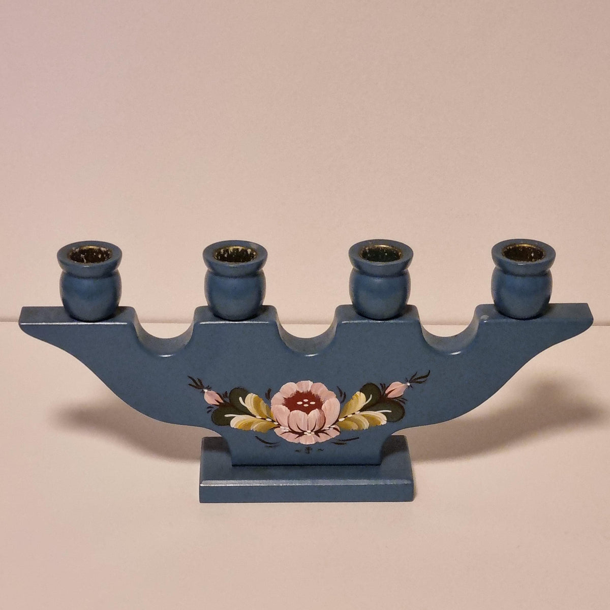 Swedish blue wooden candelabra with hand-painted Kurbits flowers – photo 4
