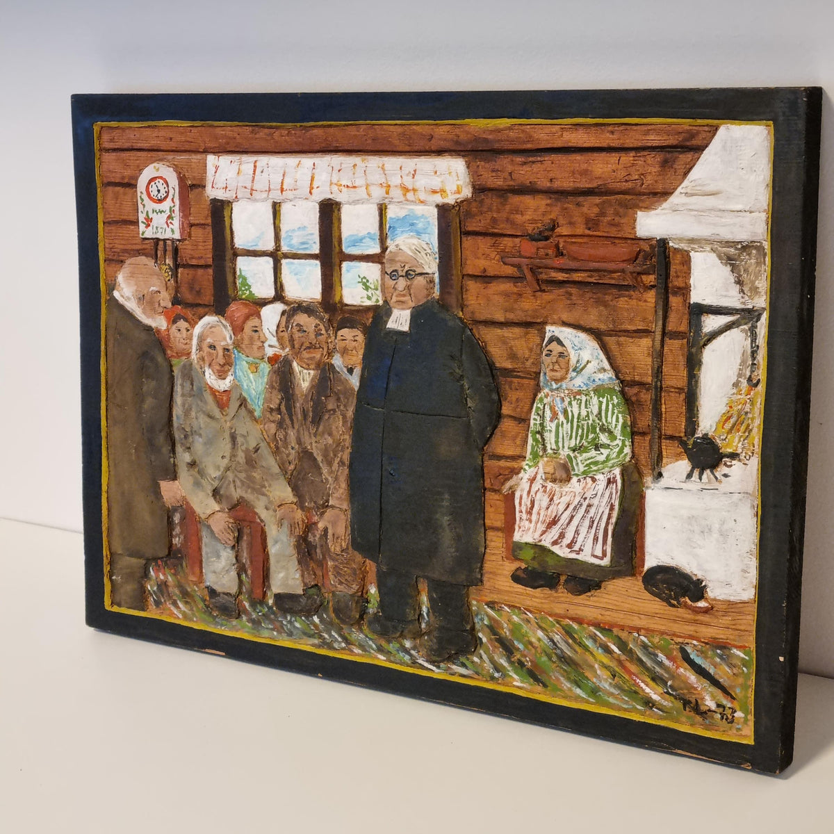 Swedish folk art painted wood relief of villagers in a rural cottage – photo 6