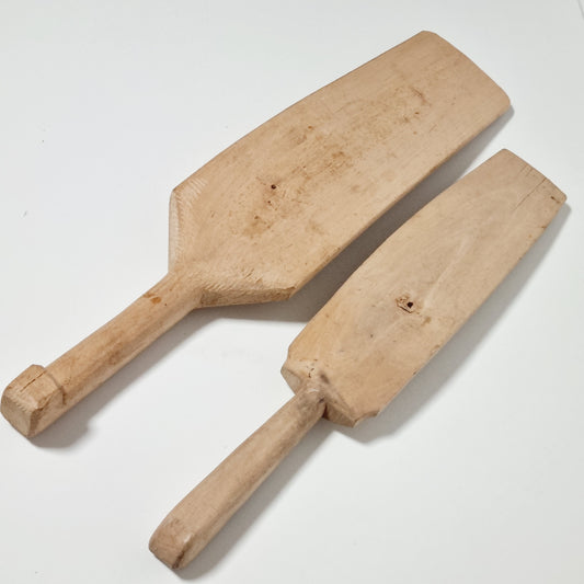 Pair of vintage Swedish flax scutching knives, hand carved wooden skäkta