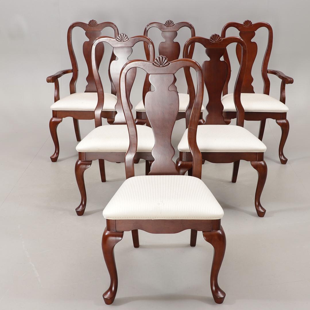 Vintage Solid Mahogany Queen Anne Dining Set • 6 Chairs + Extendable Table • Holiday Ready • Classic Dining Room Furniture with white seats