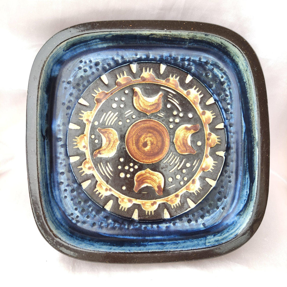 Olle Alberius Studio Ceramic Wall Plate, Uppsala-Ekeby, Swedish Mid-Century Modern Art Pottery