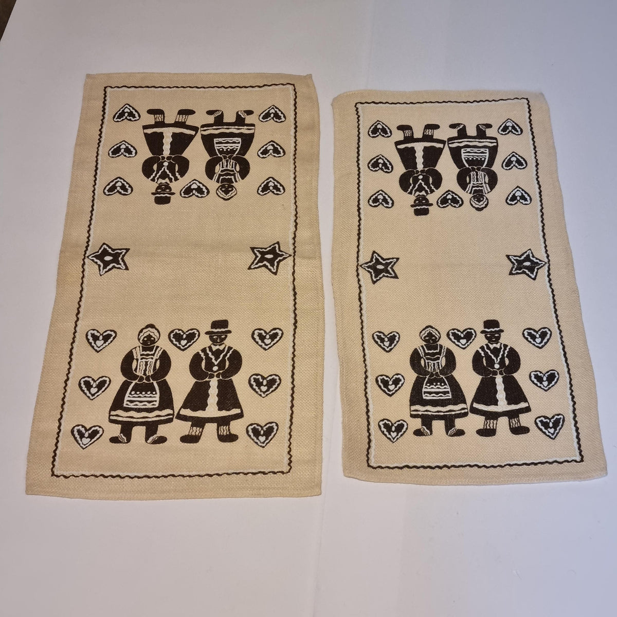 Swedish Christmas Linen Panel Pair Gingerbread Print Folk Art Vintage Textile
