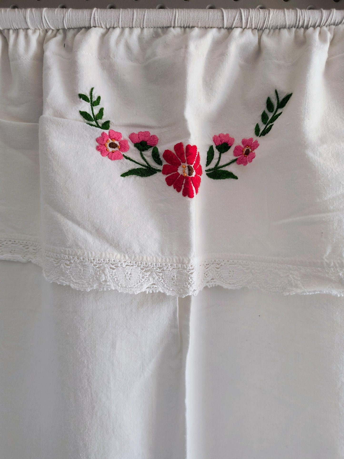 Embroidered Linen Towel Holder with Wooden Shelf – Folk Art Kitchen Wall Hanging – Rustic Scandinavian Farmhouse Decor