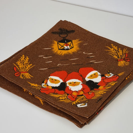 Vintage Scandinavian Christmas Tablecloth Set – Swedish Tomte Holiday Linen – 3 Piece Set