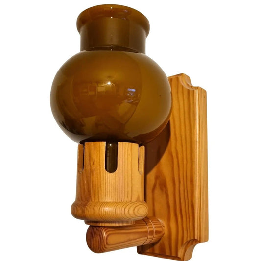 Vintage Marksöjd Boda Wall Lamp – Scandinavian Mid-Century Pine & Cased Glass, 1970s with amber glass shade and wooden mount